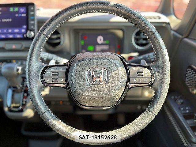 Honda N BOX CUSTOM 2023-10 7222678-13