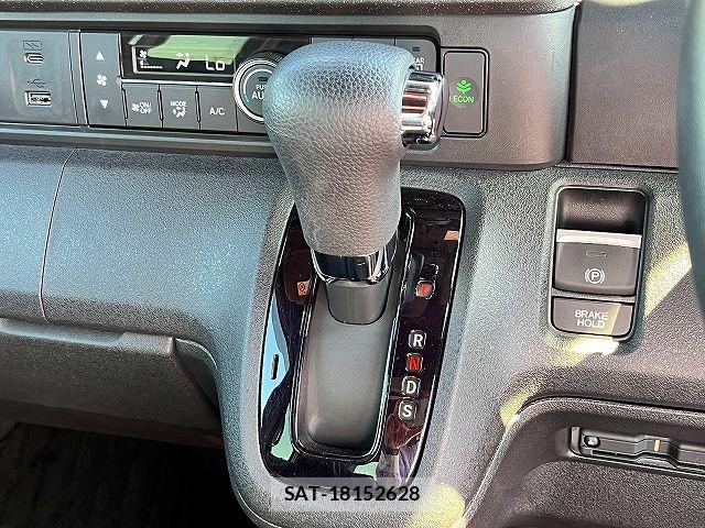 Honda N BOX CUSTOM 2023-10 7222678-19
