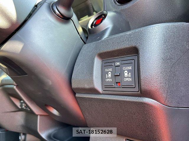 Honda N BOX CUSTOM 2023-10 7222678-21