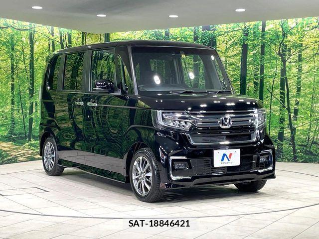 Honda N BOX CUSTOM 2023-02 7222662-15