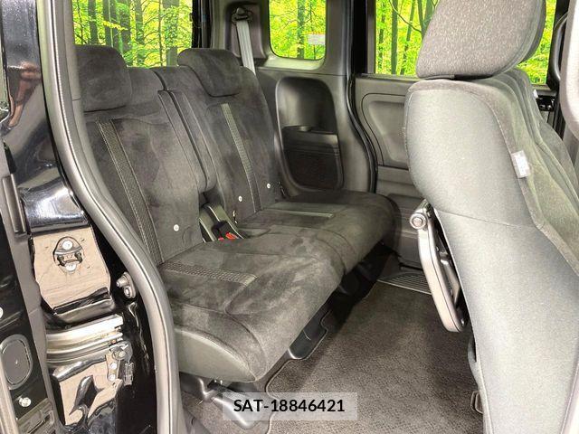 Honda N BOX CUSTOM 2023-02 7222662-8
