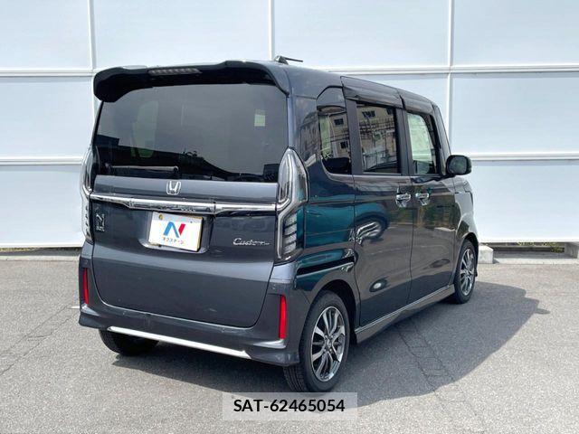 Honda N BOX CUSTOM 2022-03 7222653-16