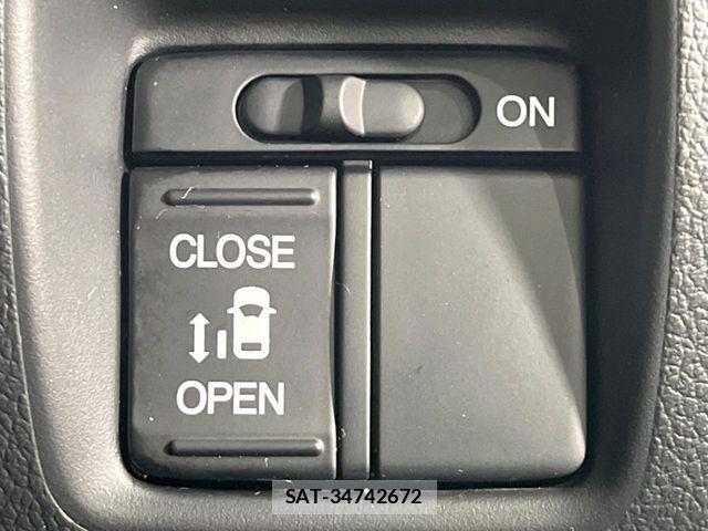 Honda N BOX CUSTOM 2016-03 7222566-4