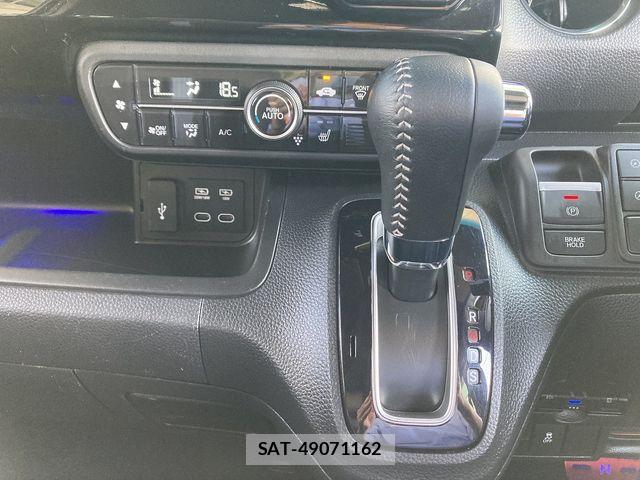 Honda N BOX CUSTOM 2023-04 7222673-15