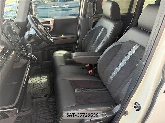 Honda N BOX CUSTOM 2023-09 7222674-16