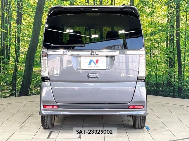 Honda N BOX CUSTOM 2017-03 7222574-14