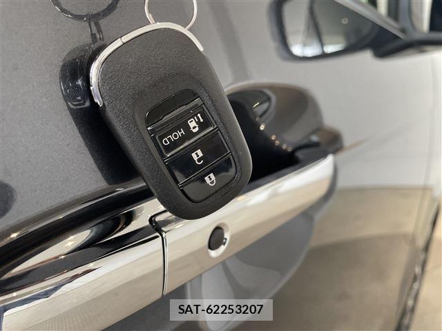 Honda N BOX CUSTOM 2024-05 7222691-11