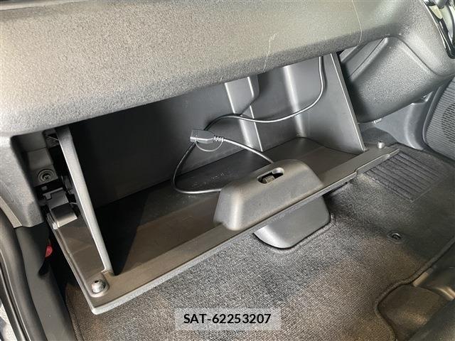 Honda N BOX CUSTOM 2024-05 7222691-23