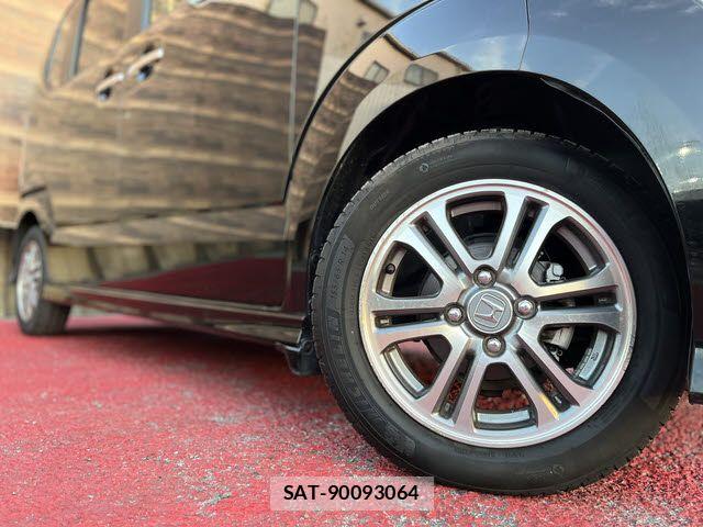 Honda N BOX CUSTOM 2015-09 7222558-26