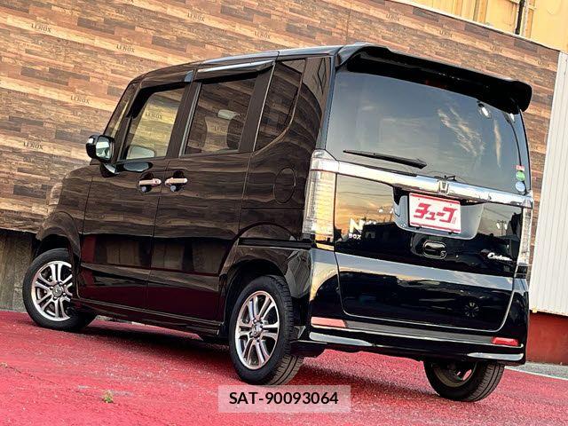 Honda N BOX CUSTOM 2015-09 7222558-8