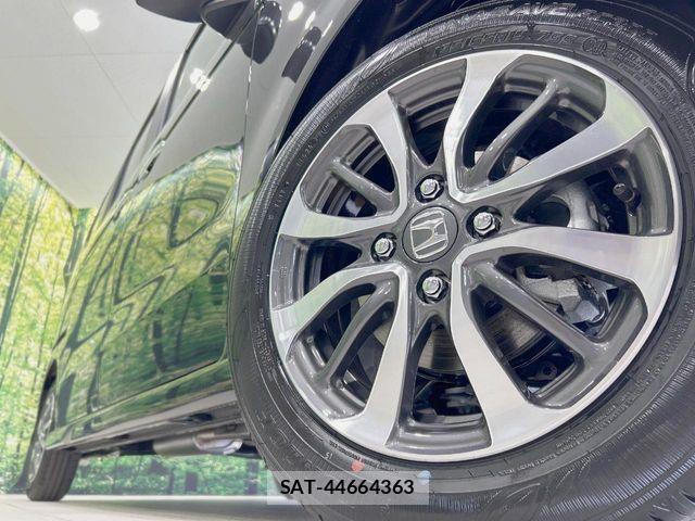 Honda N BOX CUSTOM 2026-05 7222724-12