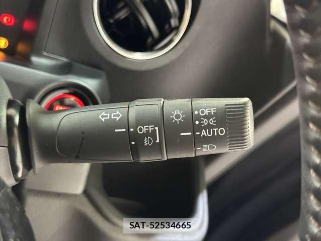 Honda N BOX CUSTOM 2024-03 7222687-11