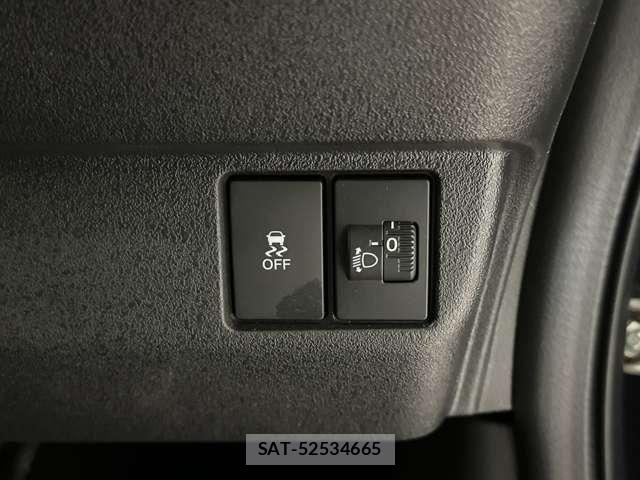 Honda N BOX CUSTOM 2024-03 7222687-15