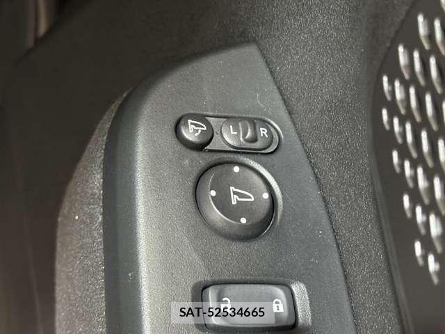 Honda N BOX CUSTOM 2024-03 7222687-18