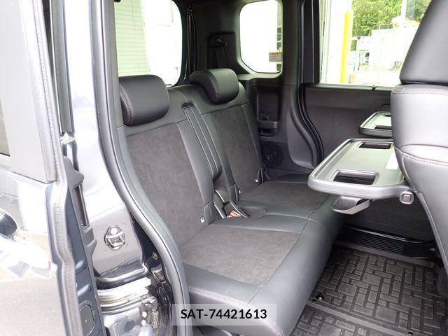 Honda N BOX CUSTOM 2024-06 7222694-21