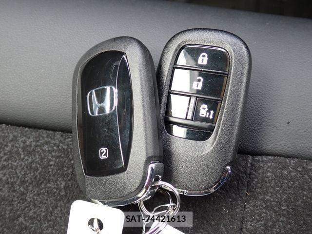 Honda N BOX CUSTOM 2024-06 7222694-28