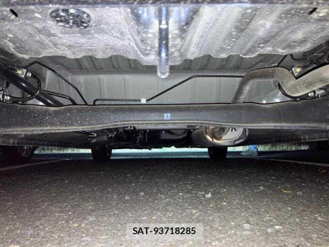 Honda N BOX CUSTOM 2023-06 7222669-5