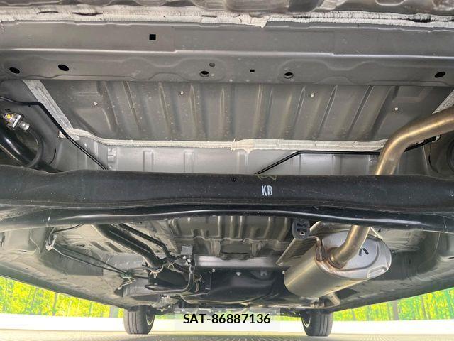 Honda N BOX CUSTOM 2024-12 7222697-18