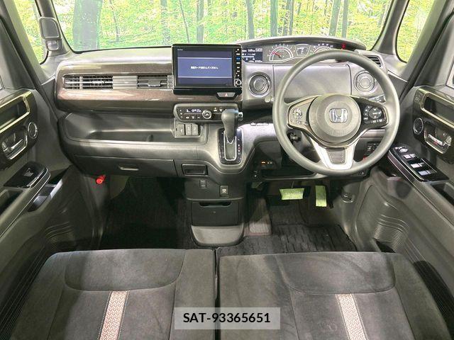Honda N BOX CUSTOM 2019-06 7222611-1