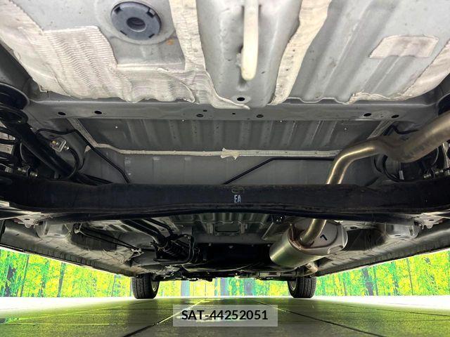 Honda N BOX CUSTOM 2023-06 7222668-18