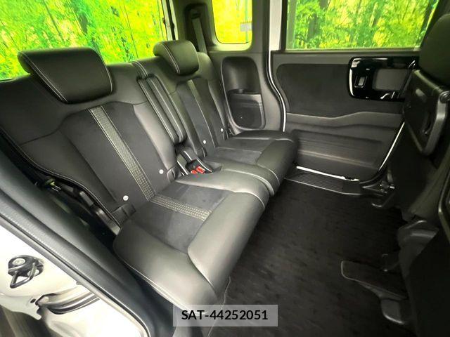 Honda N BOX CUSTOM 2023-06 7222668-8