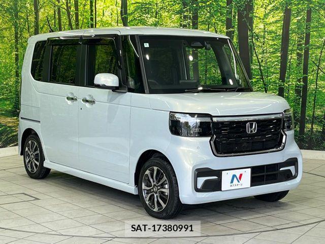Honda N BOX CUSTOM 2024-04 7222689-15