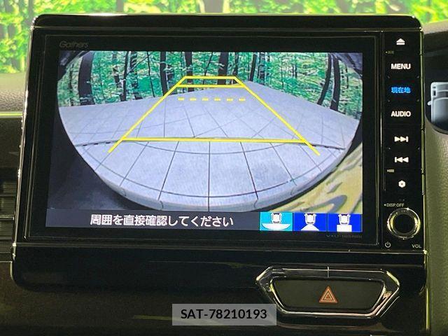 Honda N BOX CUSTOM 2018-02 7215786-4