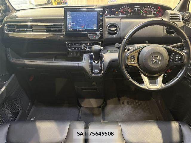 Honda N BOX CUSTOM 2018-10 7222602-2