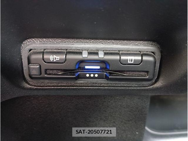 Honda N BOX CUSTOM 2024-02 7222684-15