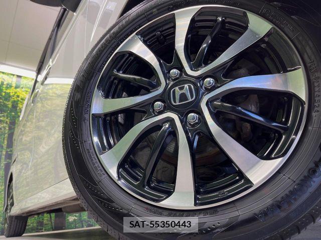 Honda N BOX CUSTOM 2018-02 7222586-12