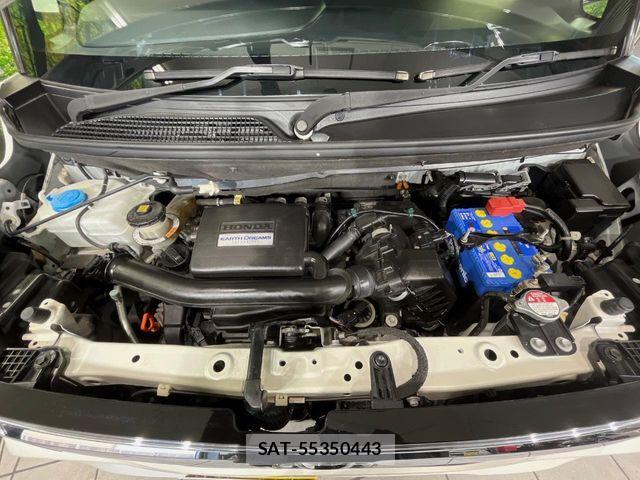 Honda N BOX CUSTOM 2018-02 7222586-17