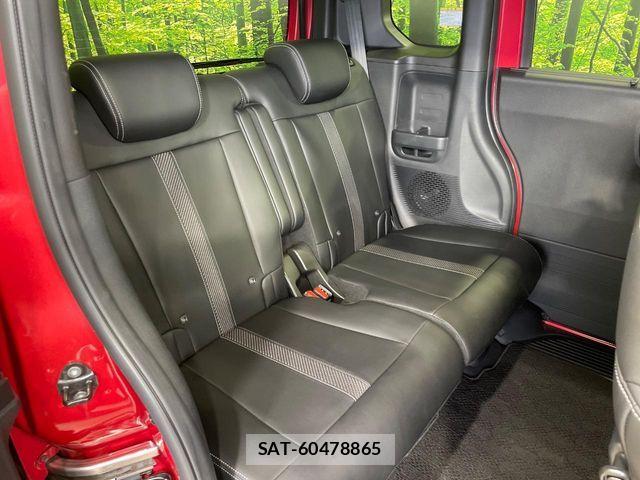 Honda N BOX CUSTOM 2024-04 7222686-8