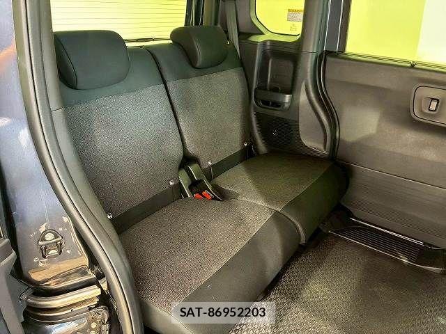 Honda N BOX CUSTOM 2024-10 7222696-11