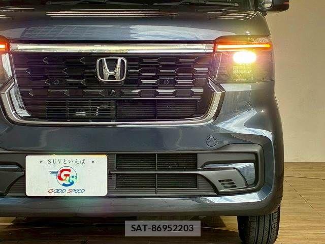 Honda N BOX CUSTOM 2024-10 7222696-17