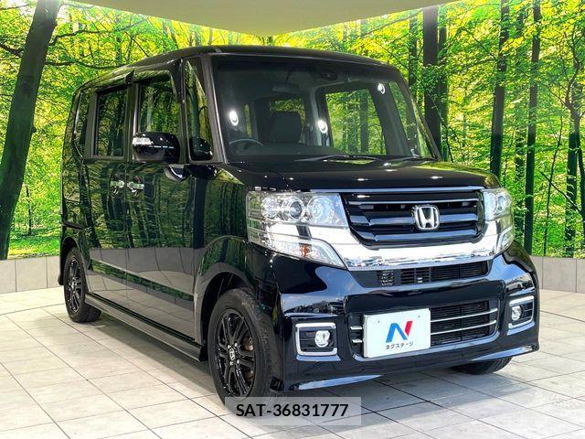 Honda N BOX CUSTOM 2017-05 7216549-15