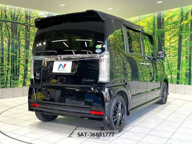 Honda N BOX CUSTOM 2017-05 7216549-16