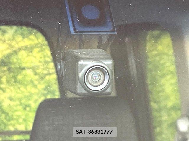 Honda N BOX CUSTOM 2017-05 7216549-6
