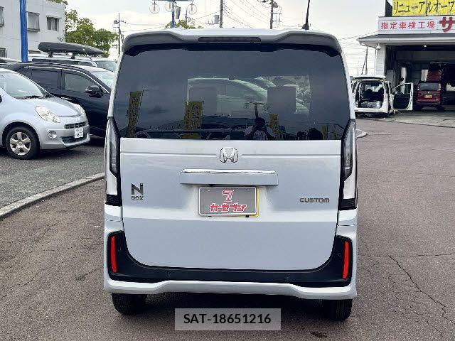 Honda N BOX CUSTOM 2024-01 7222682-11