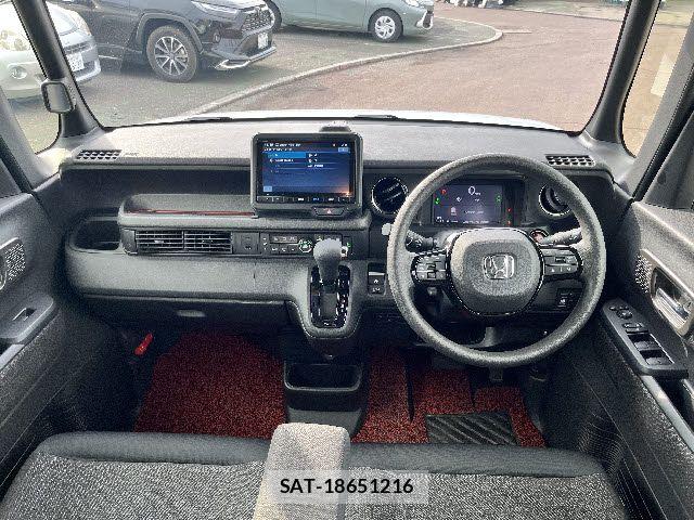 Honda N BOX CUSTOM 2024-01 7222682-1