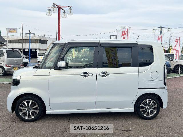 Honda N BOX CUSTOM 2024-01 7222682-24