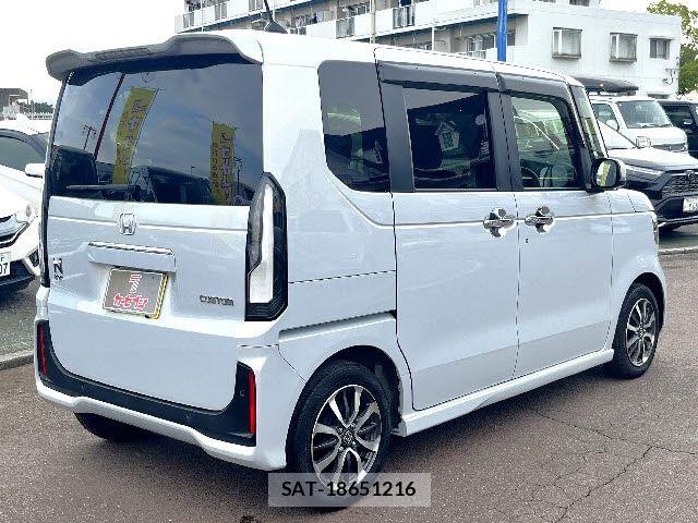 Honda N BOX CUSTOM 2024-01 7222682-2