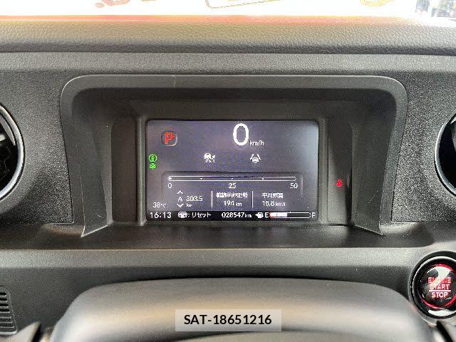 Honda N BOX CUSTOM 2024-01 7222682-7