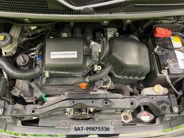 Honda N BOX CUSTOM 2017-05 7222576-17