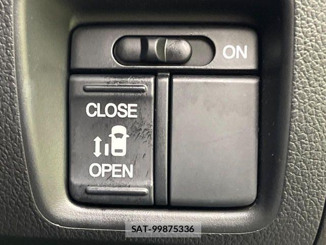 Honda N BOX CUSTOM 2017-05 7222576-4