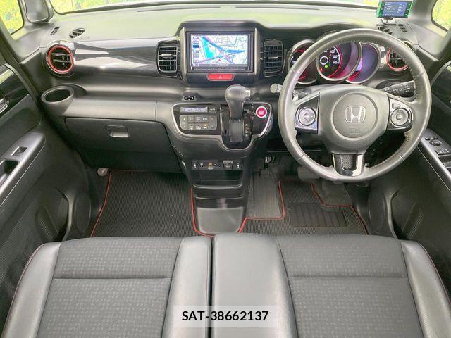 Honda N BOX CUSTOM 2017-02 7215879-1