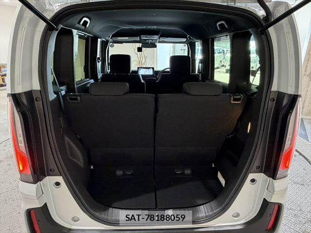 Honda N BOX CUSTOM 2024-01 7222677-9