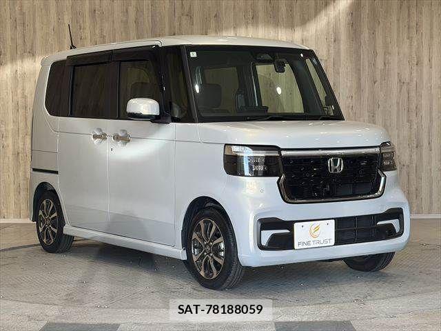 Honda N BOX CUSTOM 2024-01 7222677-14