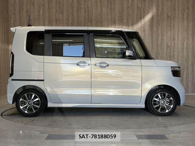 Honda N BOX CUSTOM 2024-01 7222677-15
