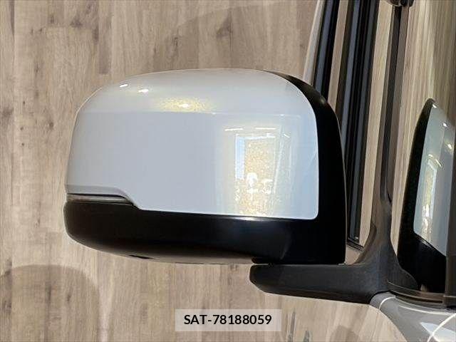 Honda N BOX CUSTOM 2024-01 7222677-21