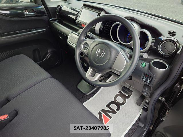 Honda N BOX CUSTOM 2016-04 7222569-10